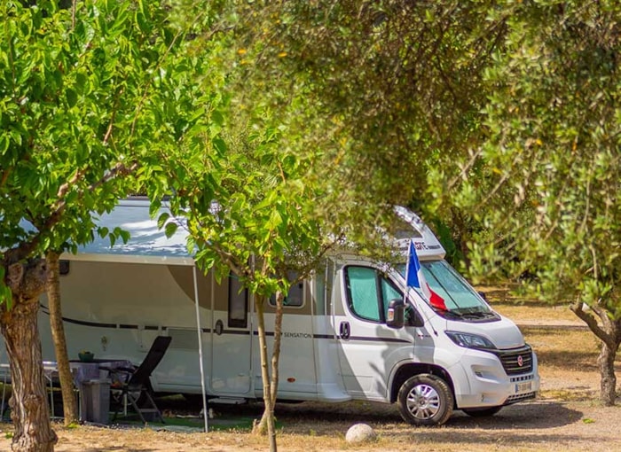 Emplacement Premium Camping Car