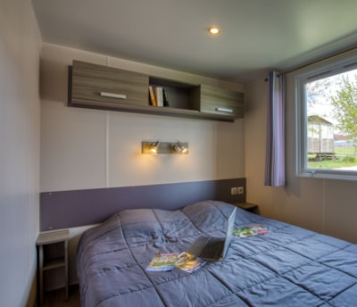 Mobile home Standard 31m² (2 bedrooms) - sheltered terrace + TV