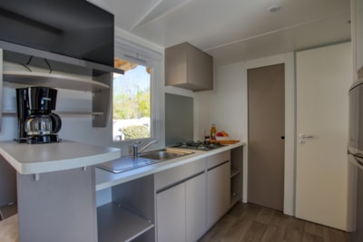 Mobile-home Confort 26m² (2 bedrooms) - sheltered terrace 13m² + TV + Air Conditioning