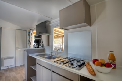 Mobile-home Confort 26m² (2 bedrooms) - sheltered terrace 13m² + TV + Air Conditioning