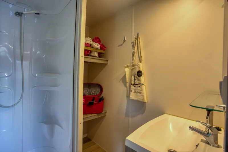 Mobil-Home Standard 41M² (3 Chambres) - Terrasse Couverte + Tv