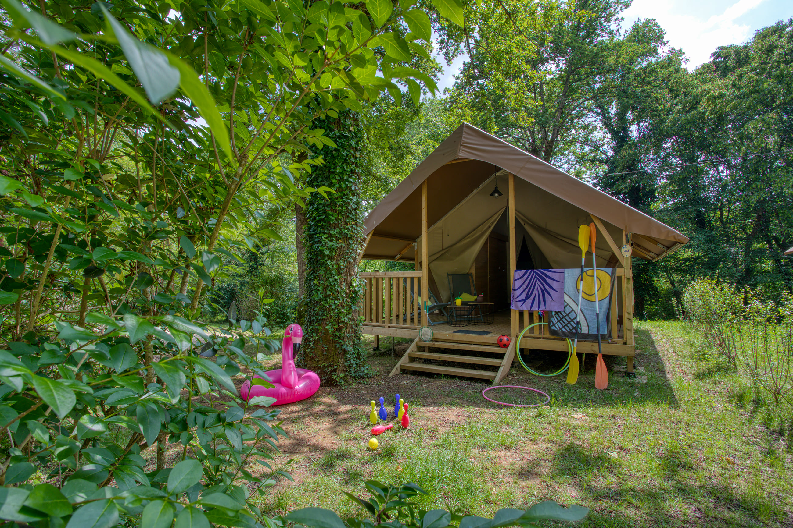 Accommodation - Wood Lodge Confort 30 M² (2 Bedrooms) - With Toilet Block - Flower Camping La Sagne