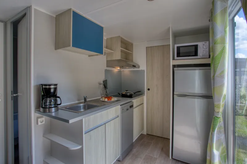Mobil-Home Premium 34M² (2 Chambres) - Climatisation + Lave-Vaiselle + Tv