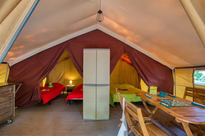Tente Safari Standard  25M² (2 Chambres) - Sans Sanitaires + Terrasse Couverte