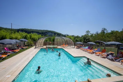 Flower Camping La Sagne - Camping2Be