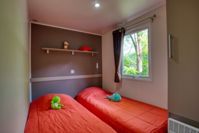 Mobile home Confort 34m² (3 bedrooms) - sheltered terrace + TV + Air Conditioning