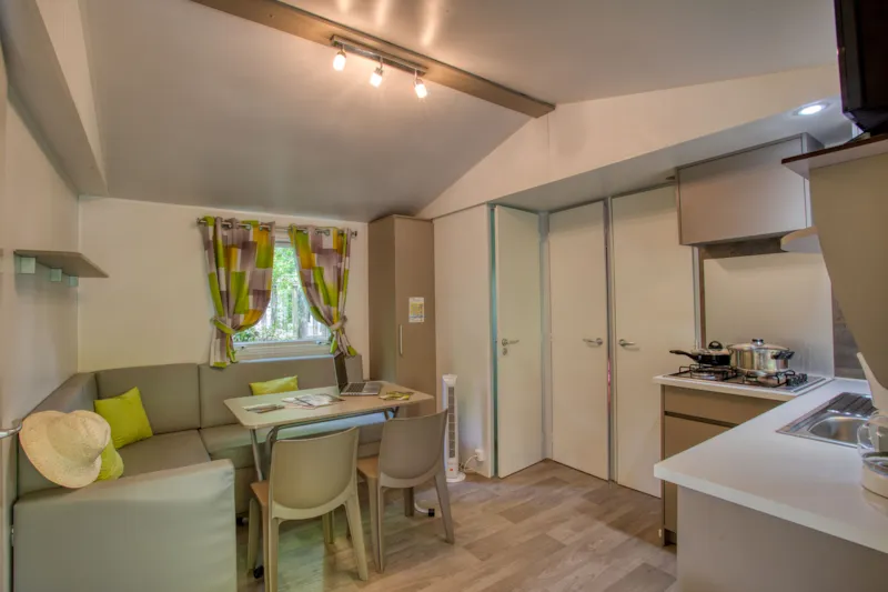 Mobil-Home Confort 34M² (3 Chambres) - Terrasse Couverte + Tv + Clim