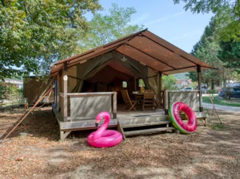 Mietunterkunft - Freeflower Confort 40M² (2 Zimmer) Überdachte Terrasse - Ohne Sanitäranlagen - Flower Camping La Sagne