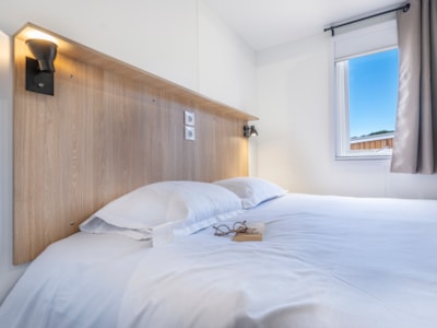 NEW//HomeFlower Premium 35m² - 3 bedrooms + Semi-covered terrace + Dishwasher + TV + A/C -
