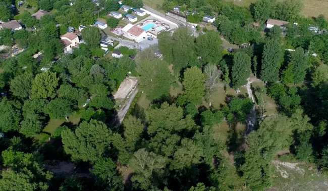 Camping Le Coin Charmant - image n°4 - Camping Direct