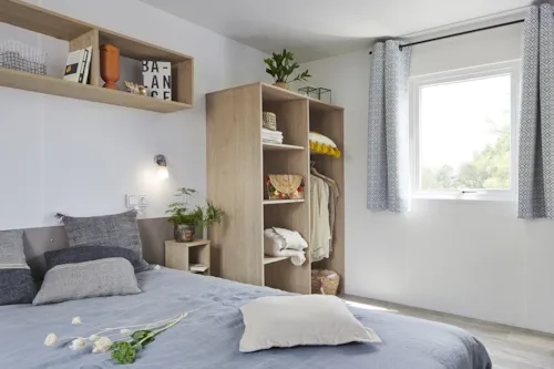 Location - Mobilhome Grand Espace Pmr - 34M² - 2 Chambres - Climatisation - image n°5 - Camping Le Coin Charmant