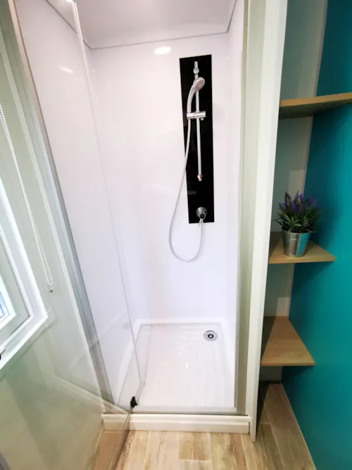Location - Mobil-Home Famille - 26M² - 2 Chambres - Climatisation - image n°6 - Camping Le Coin Charmant