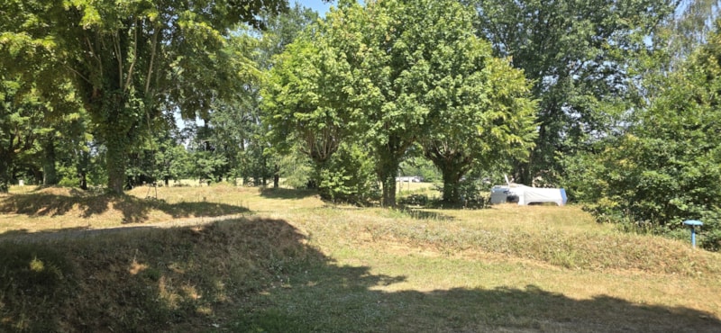 Forfait Nature (2 Personen, 1 Fahrzeug, ohne Strom)
