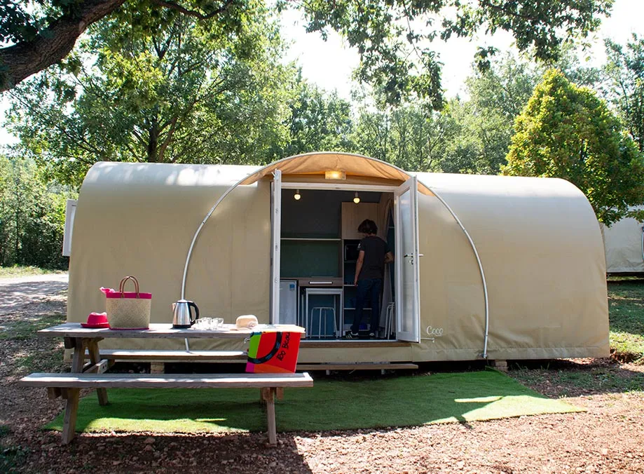 Mietunterkunft - Coco Sweet (Ohne Sanitäranlagen) - Campasun Camping de l’Aigle