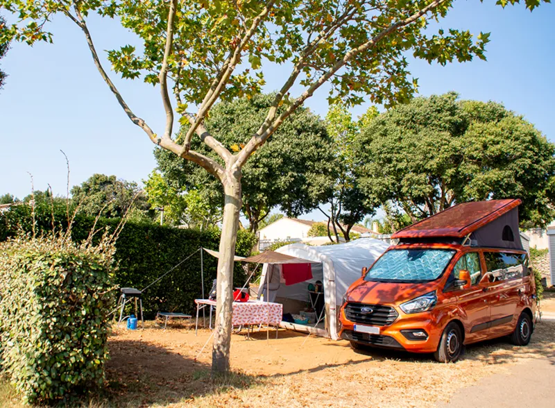 Emplacement Confort + Branchement Électrique 10A