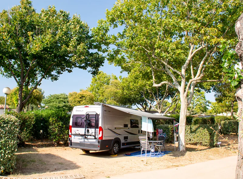 Emplacement Confort + Branchement Électrique 10A