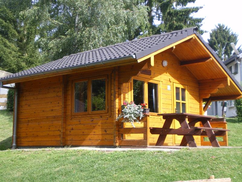Hiker cabin 1