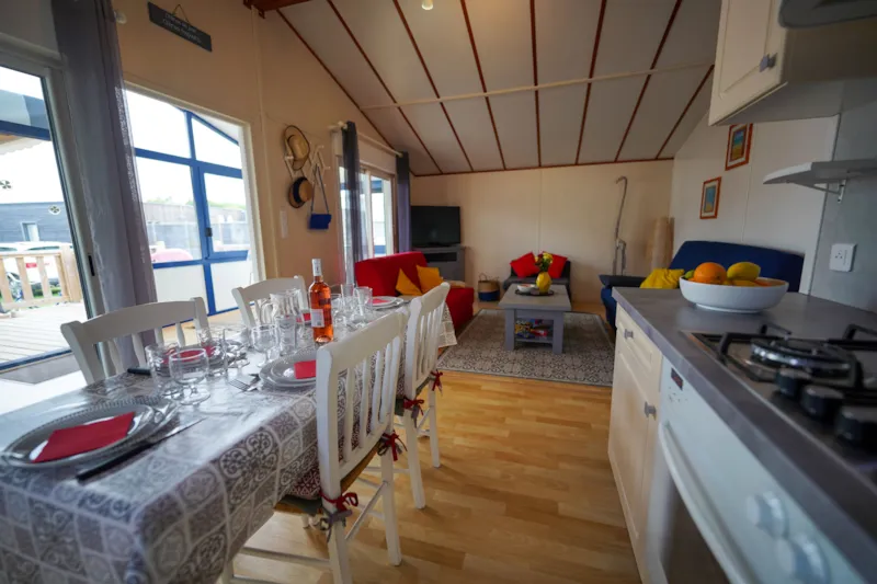 Mobil Home Super Premium Grand Large 68M², 3Ch, 6/8 Pers.,Clim., Veranda, Terrasse Couverte