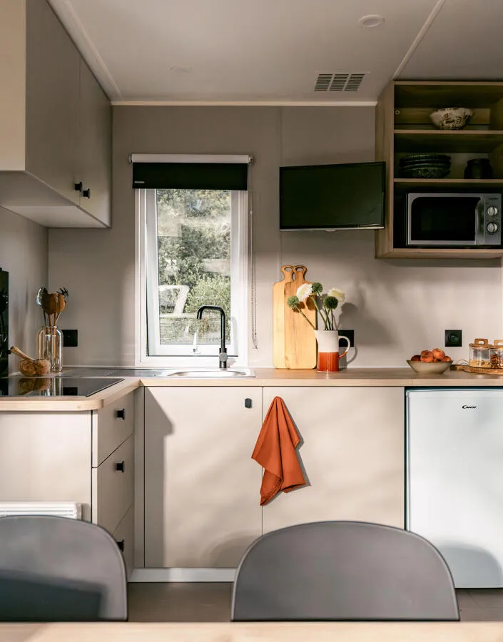 Mobilhome Loggia 2/4 Pers., 27.5M2, Terrasse Couverte, Climatisation