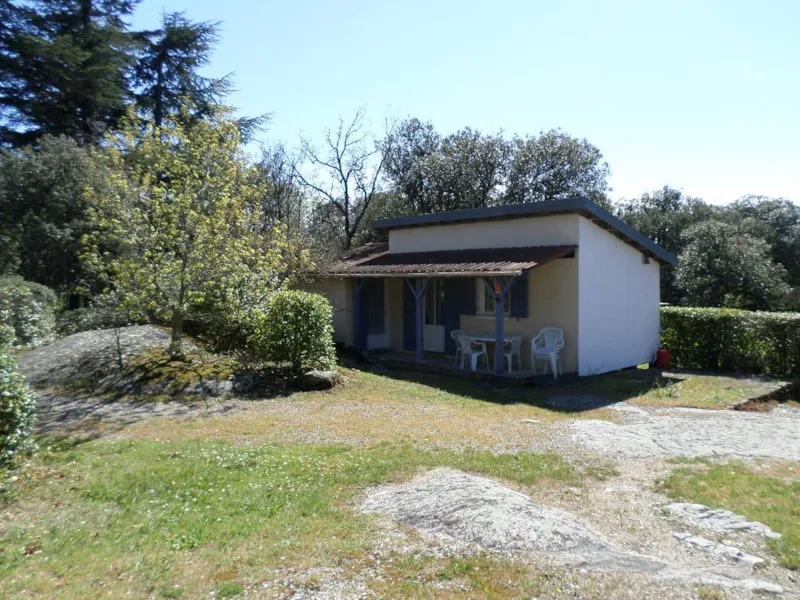 Maisonnette Confort 35M² 2 Chambres - Terrasse - Tv