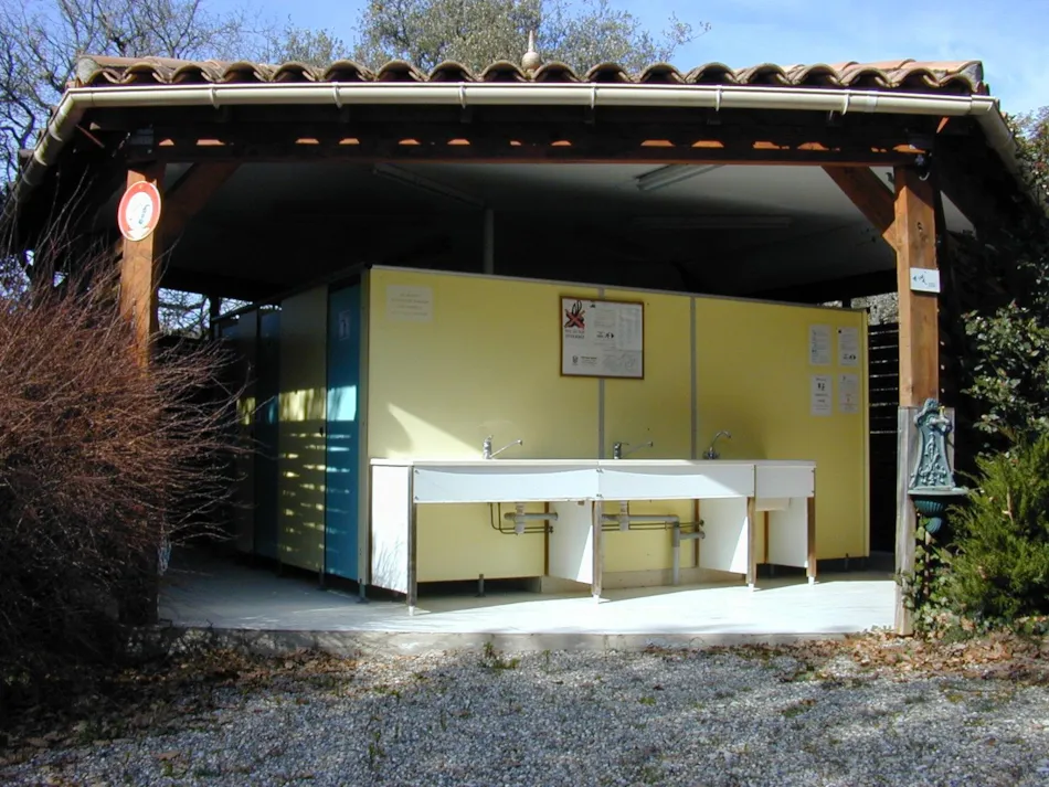 Flower Camping Le Martinet Rouge