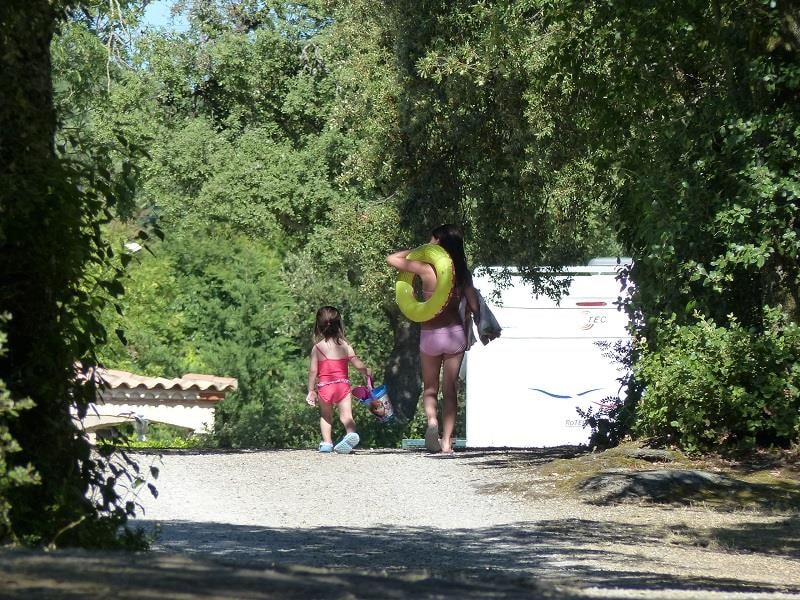 Flower Camping Le Martinet Rouge