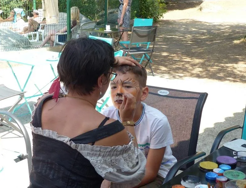 Flower Camping Le Martinet Rouge