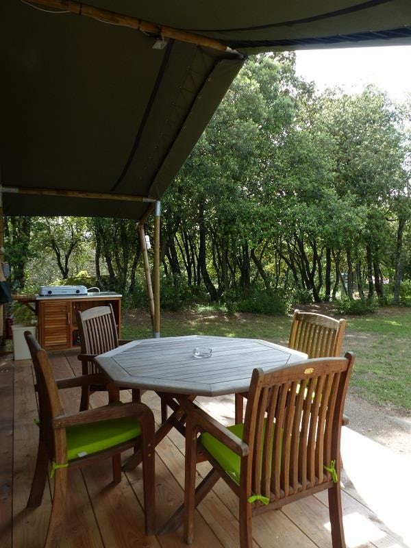 Lodge Safari Standard 25M² 2 Chambres - Terrasse, En Pleine Nature (Sans Sanitaires)