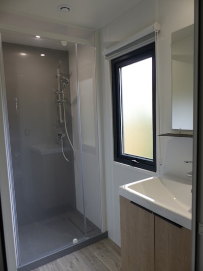 Mobil-Home Premium -30m² -2 bedrooms - covered terrace - TV - Air conditioning
