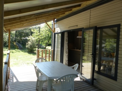 Mobile-home Premium 32m² 3 bedrooms - Half-covered terrace - TV