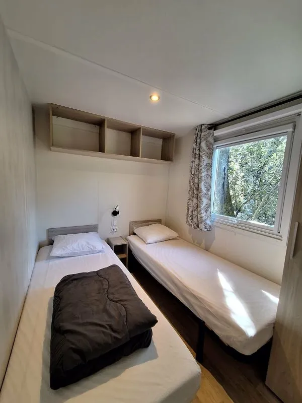 Mobil-Home Confort Louisiane 26M² 2 Chambres - Terrasse Semi-Couverte + Tv +Clim