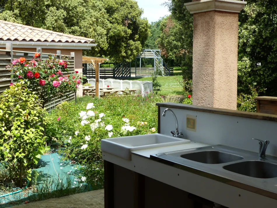 Flower Camping Le Martinet Rouge