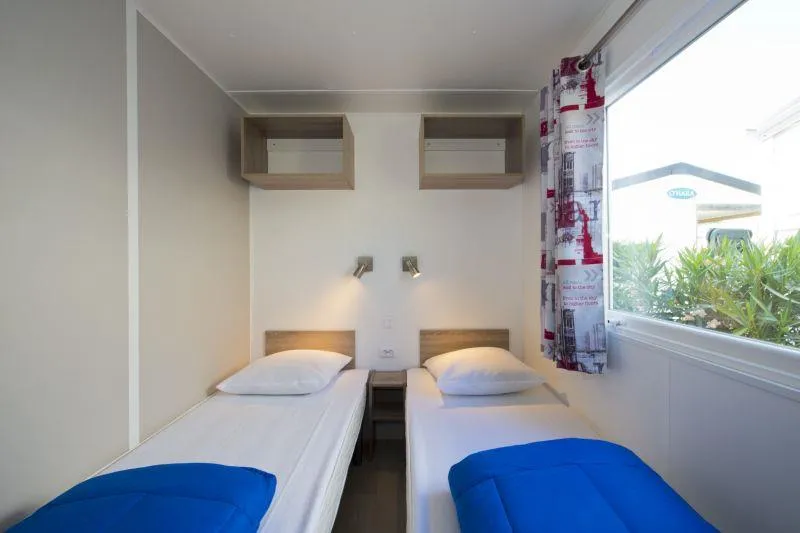 C- Mobil-Home Baltique Climatisé - 3 Chambres