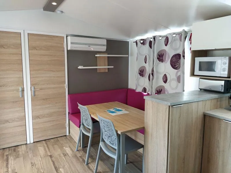 C- Mobil-Home Quatro - 4 Chambres