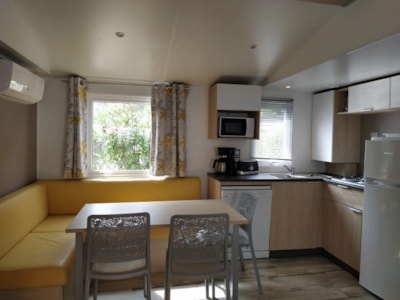 C- Mobile home Quatro Air-conditioned - 4 bedrooms 2 shower rooms