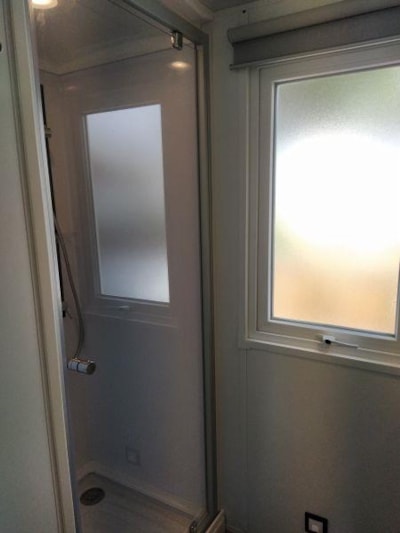 C- Mobile home Quatro Air-conditioned - 4 bedrooms 2 shower rooms