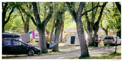 Pitch (car+tent/caravan) — 1