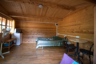 Wooden cabin (no kitchen or bathroom) — 3