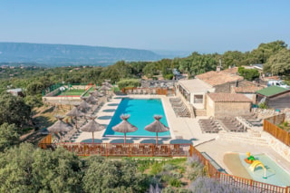  Domaine-du-Camping-des-Sources  Gordes Provence-Alpes-Cote-d-Azur France