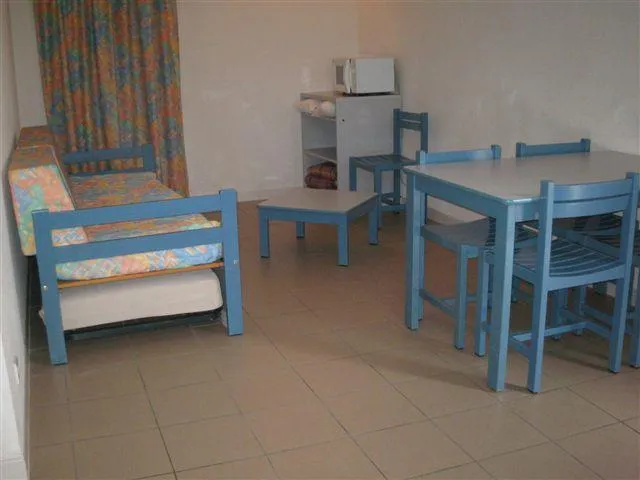 Location - Appartement 46M² Rez De Chaussée - Avec Terrasse Privative - Village Club Rives des Corbières