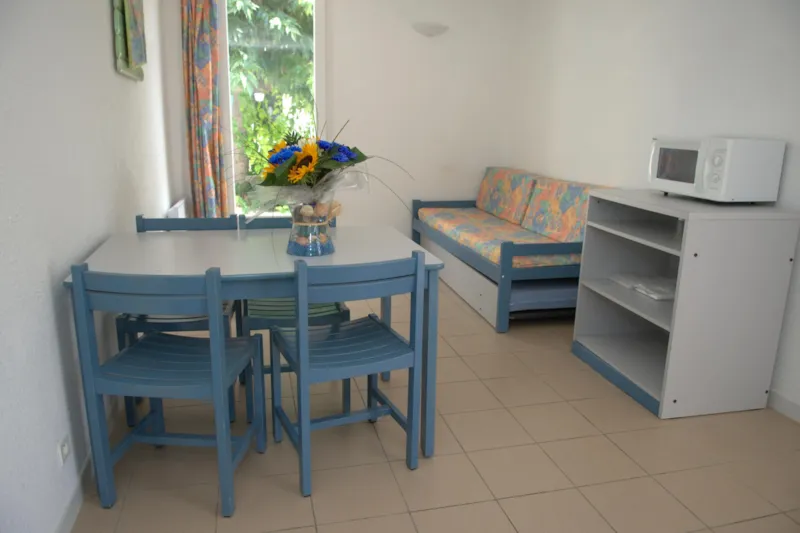 Appartement 26M² Duplex Rez-De-Chaussée- Avec Terrasse Privative