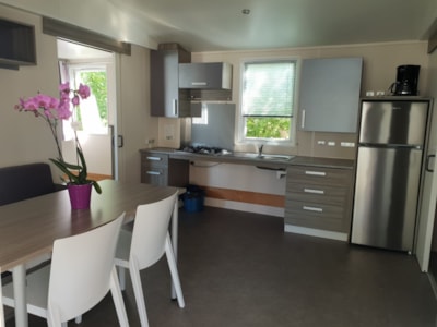 Mobile-home Confort Large - 2 bedrooms adapted to the people with reduced mobility + TV