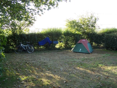 Pitch Trekking Package by foot or by bike with tent — 2