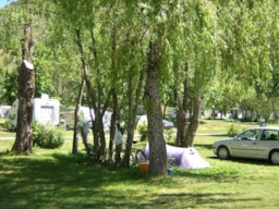 Kampeerplaats(en) - Standplaats Pakketprijs Wandelaar Per Voet Of Per Fiets - Camping Les Auches