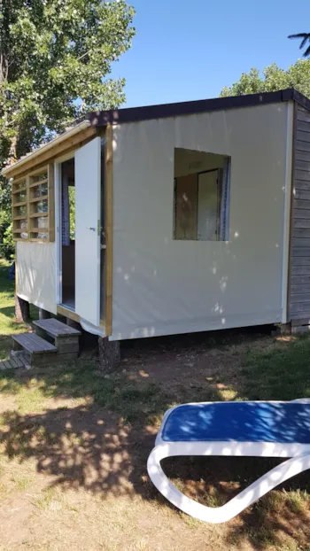 Huuraccommodatie(s) - Bungalow Tithome 20M², Zonder Sanitair (2 Slaapkamers) - Camping Les Auches
