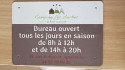 Camping Les Auches - image n°9 - Roulottes