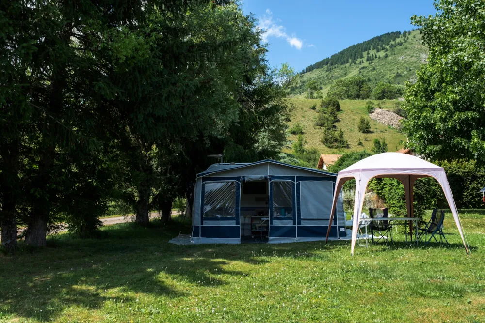 Emplacement - Emplacement Van, Caravane Ou Camping-Car - Camping Les Auches