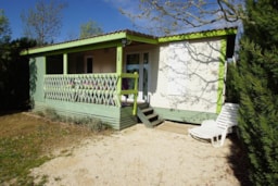 Huuraccommodatie(s) - Chalet Mimosa 31M² - 2 Slaapkamers - Camping l'Oasis des Garrigues