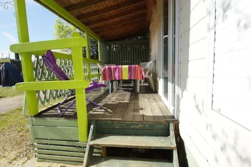 Location - Chalet Mimosa 31M² - 2 Chambres - image n°4 - Camping l'Oasis des Garrigues