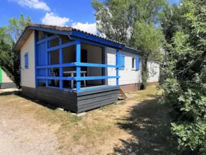 Locatif - Chalet Edelweiss 34m² - 2 chambres - Camping l'Oasis des Garrigues